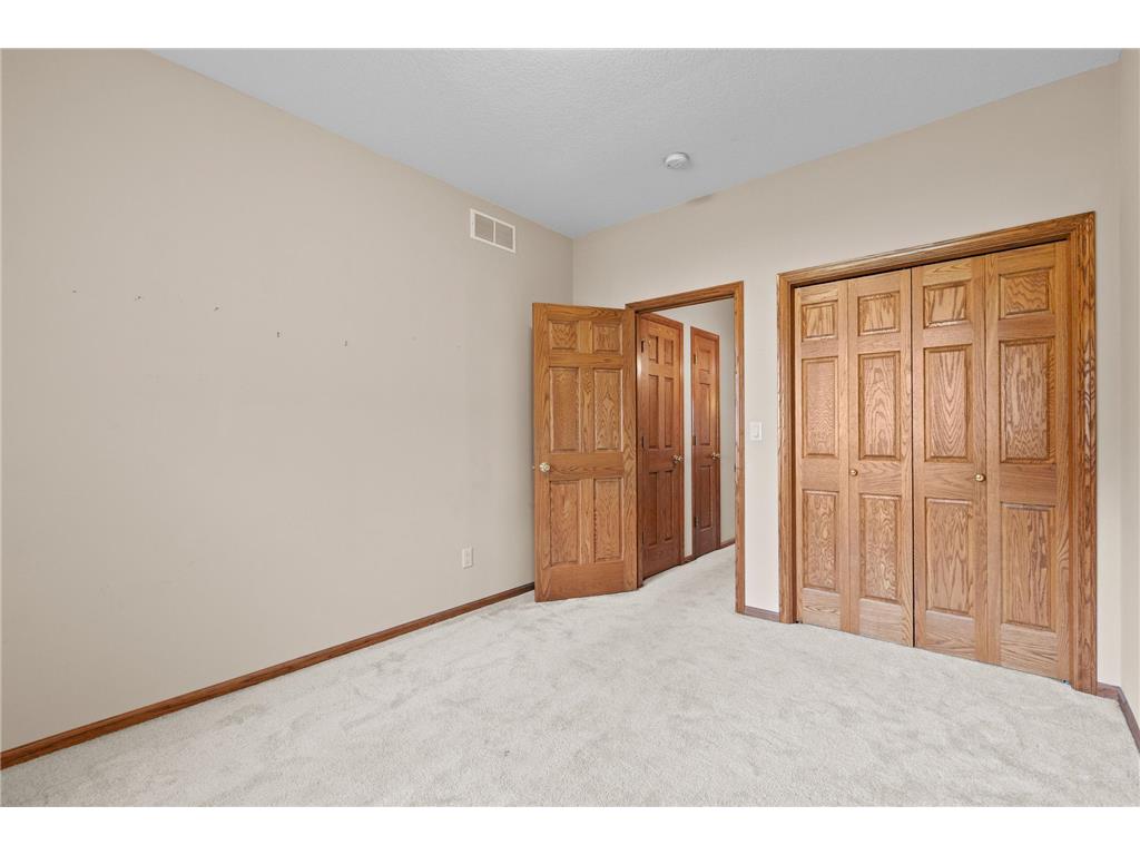 1073 Harvest Way Lake City MN 55041 6716364 image30