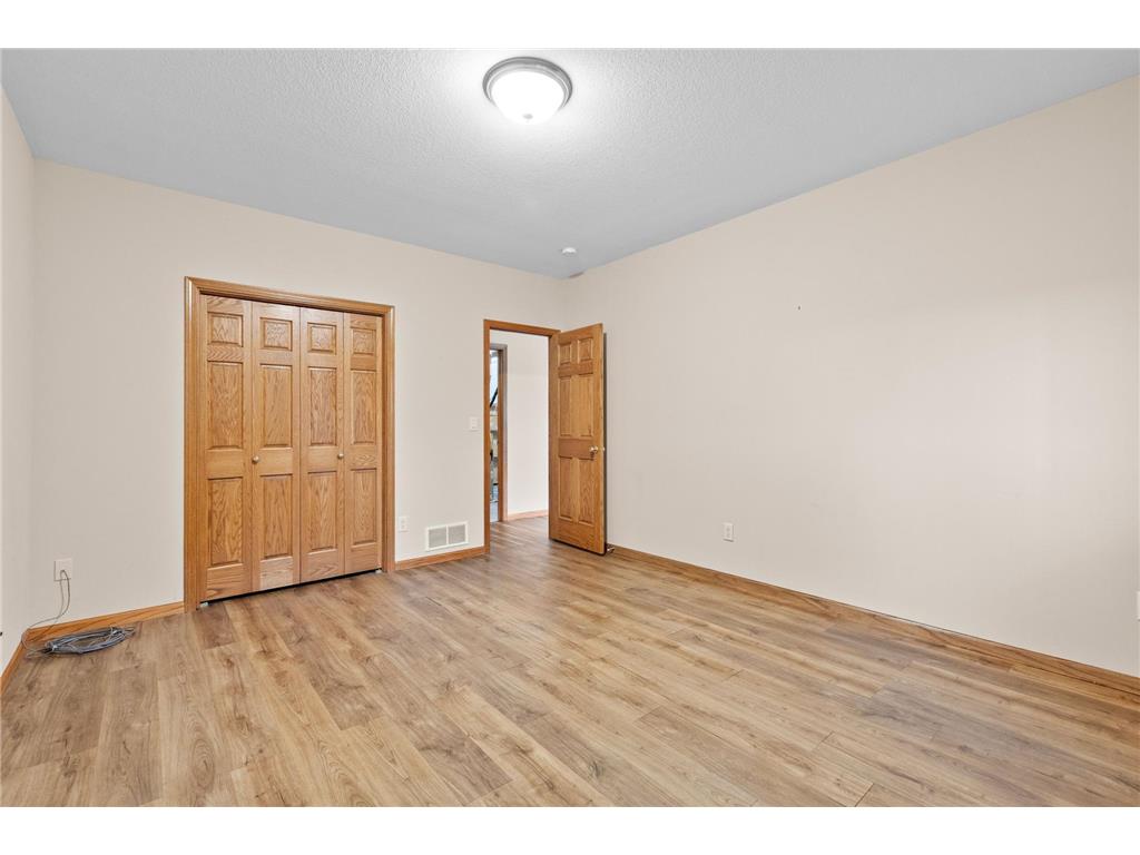 1073 Harvest Way Lake City MN 55041 6716364 image32