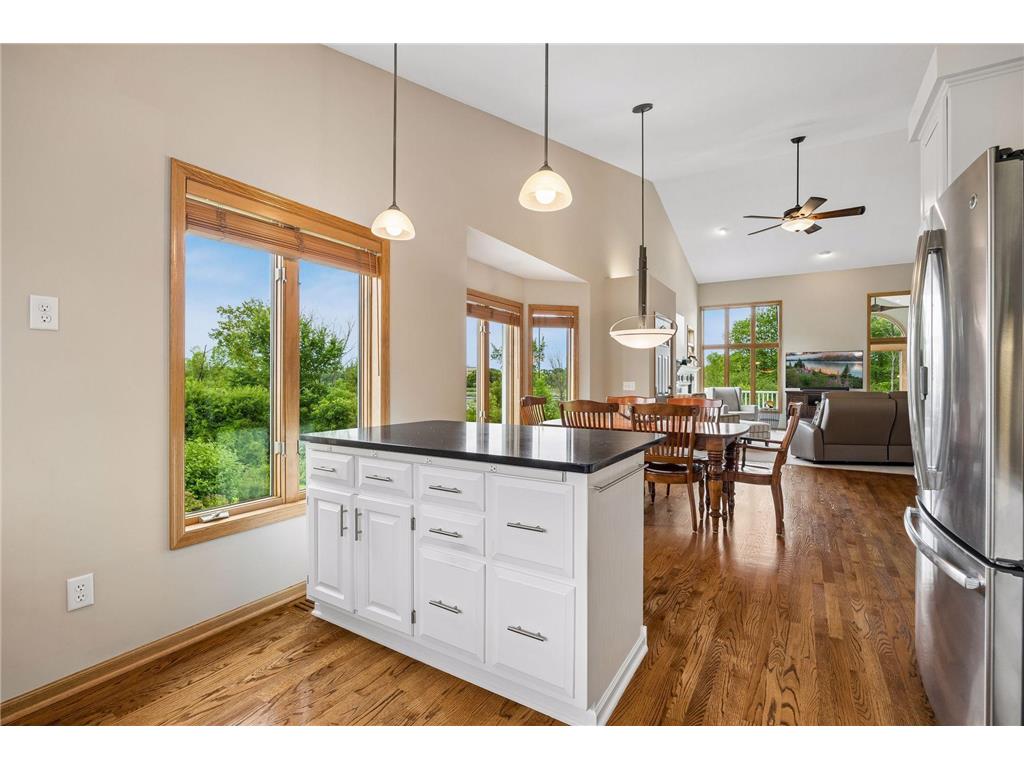 10730 Kiawah Drive Eden Prairie MN 55344 - Academy Marsh 7097371 image20