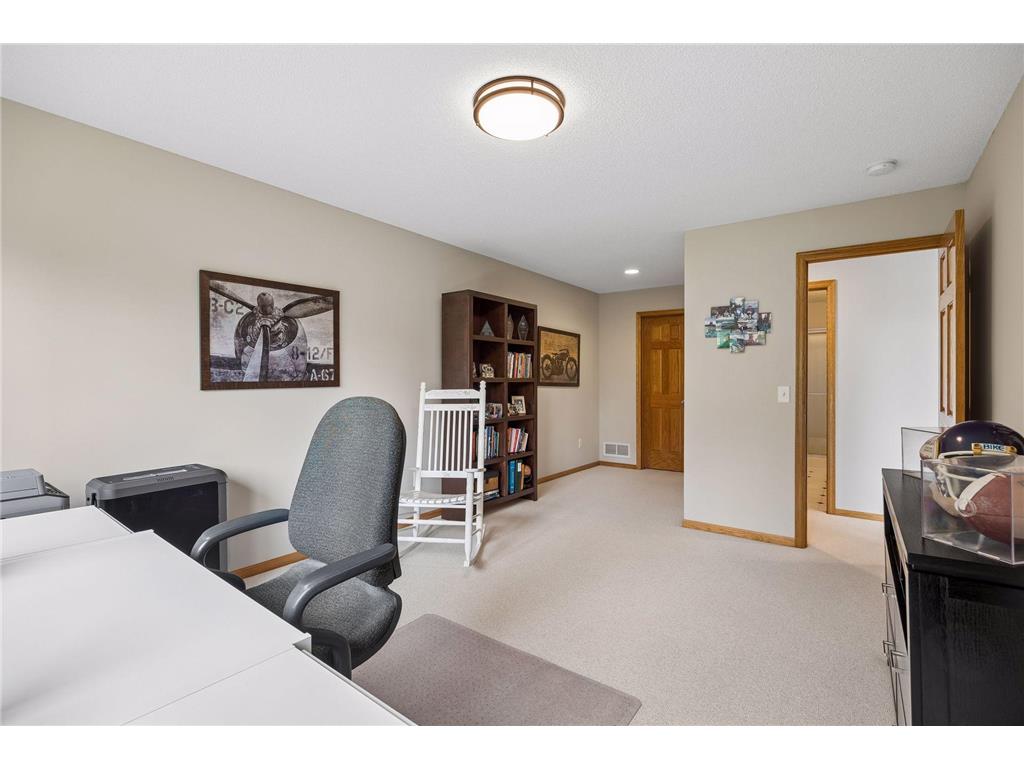 10730 Kiawah Drive Eden Prairie MN 55344 - Academy Marsh 7097371 image38