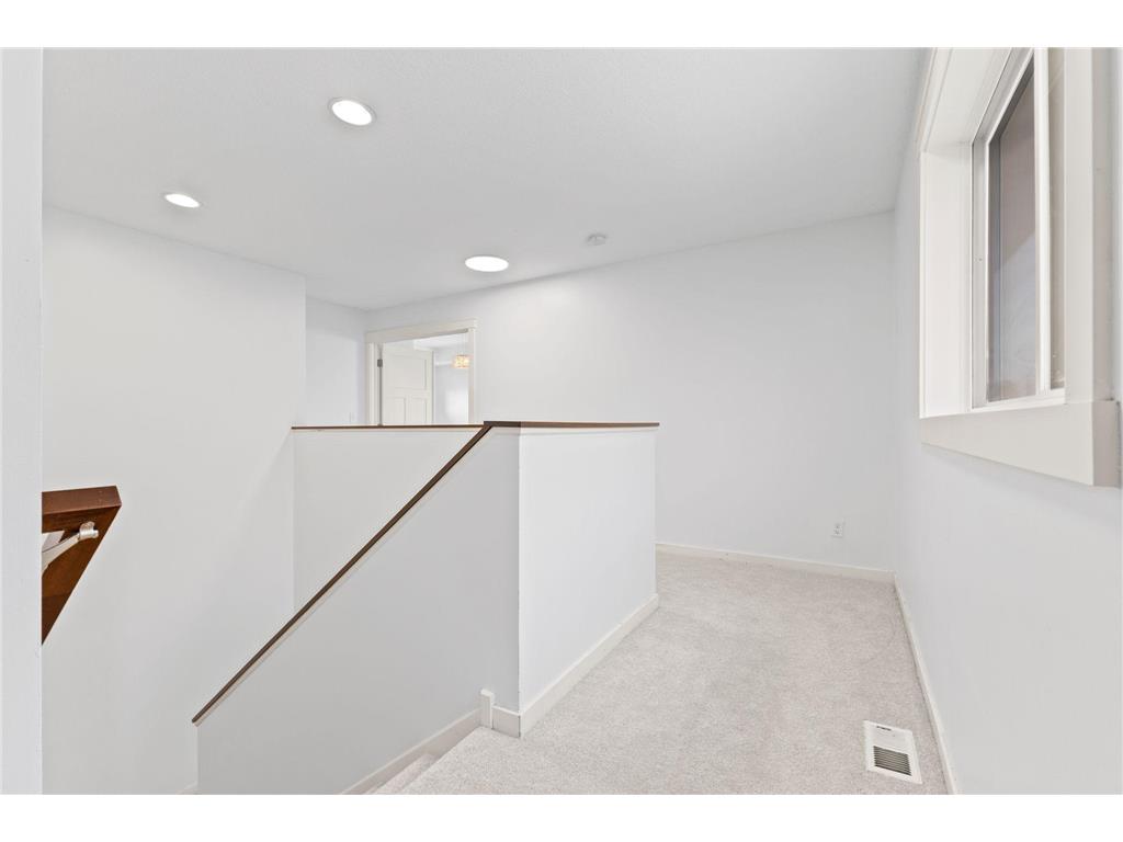 10730 Knollwood Lane Woodbury MN 55129 7110036 image15