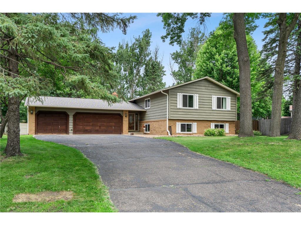 10731 Taylor Street NE Blaine MN 55434 6725153 image1