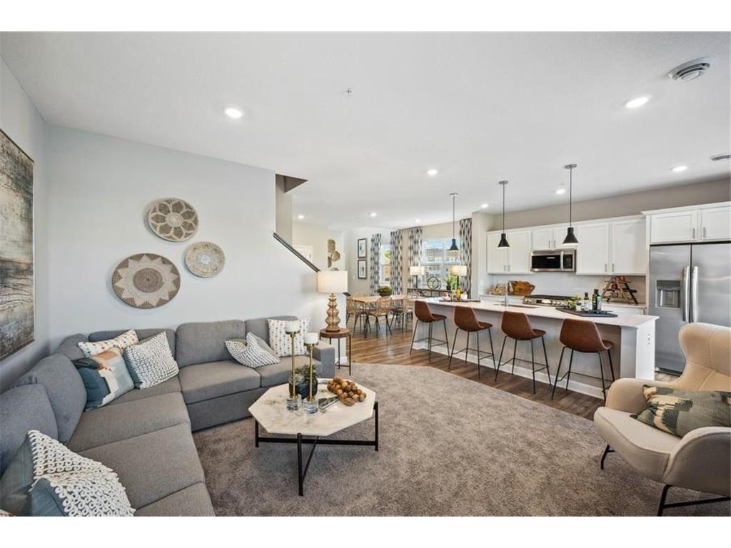 10731 Wiles Way Woodbury MN 55129 6559687 image1