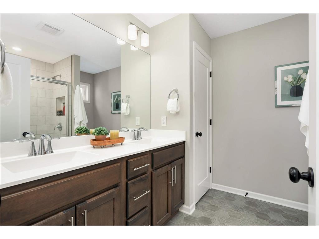 10732 39th Street N Lake Elmo MN 55042 7001140 image24