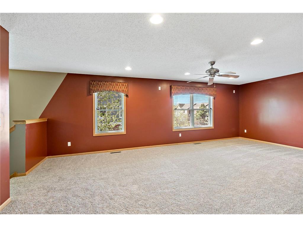 10732 Falling Water Lane #A Woodbury MN 55129 7056960 image13
