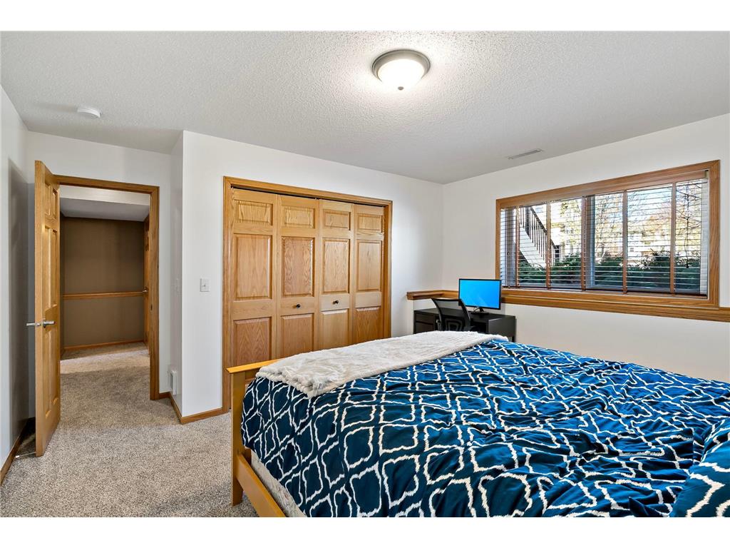 10732 Falling Water Lane #A Woodbury MN 55129 7056960 image20