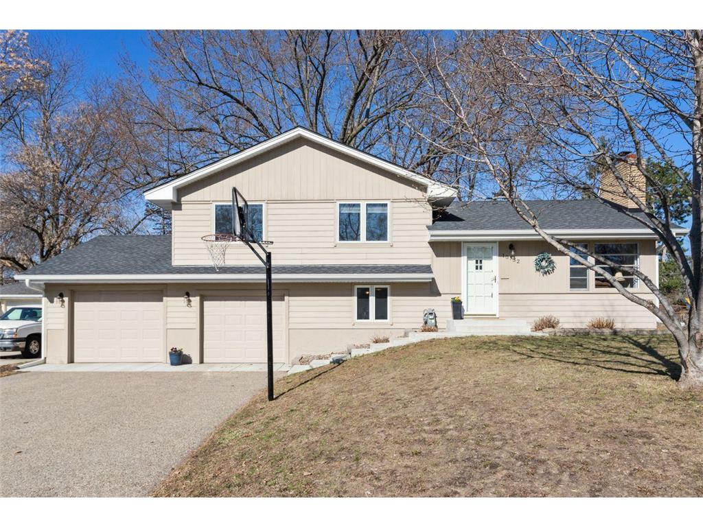 10732 Upton Avenue S, Bloomington, MN 55431 MLS 6353301 Edina Realty