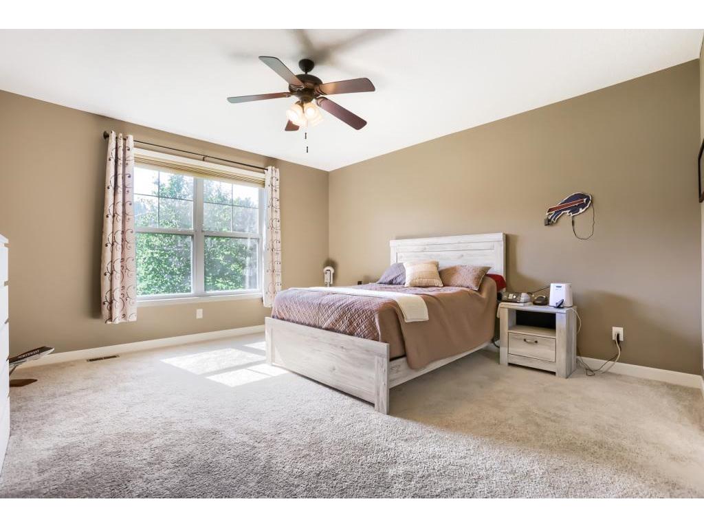 10734 Kingsfield Lane Woodbury MN 55129 7097672 image16