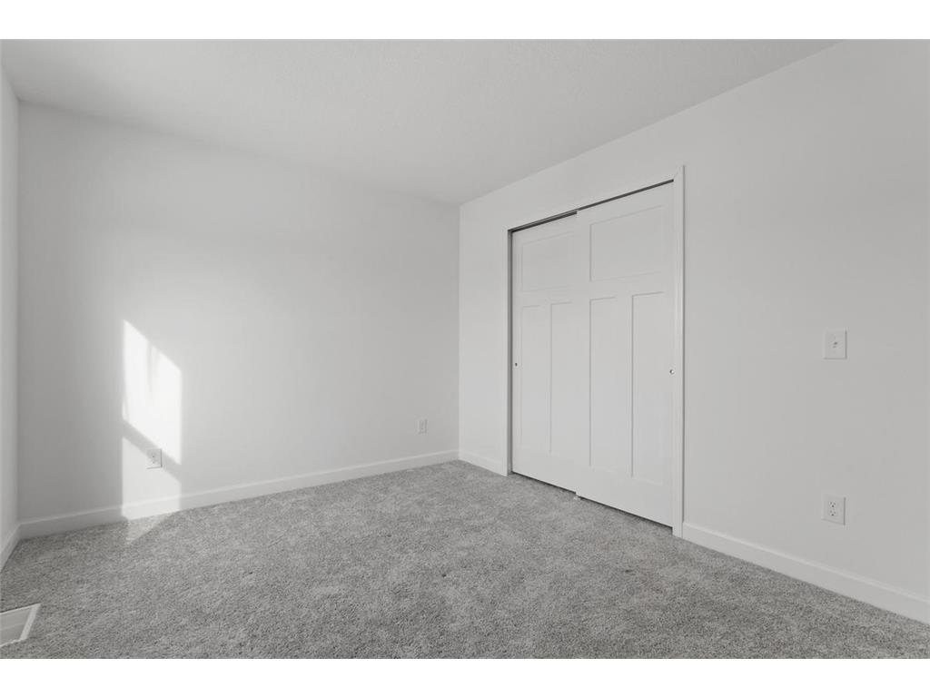 10734 Wiles Way Woodbury MN 55129 7037054 image16