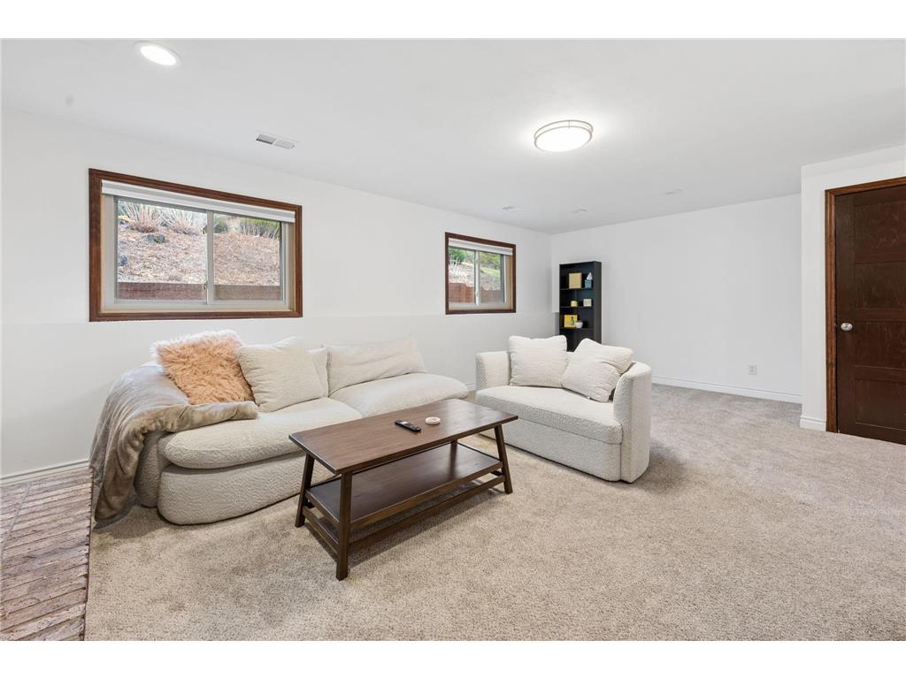 10735 45th Avenue N Plymouth MN 55442 7048320 image32