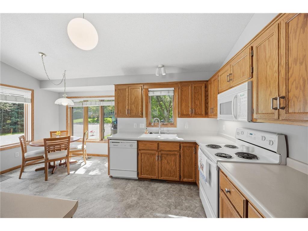 10735 57th Avenue N Plymouth MN 55442 7086117 image11