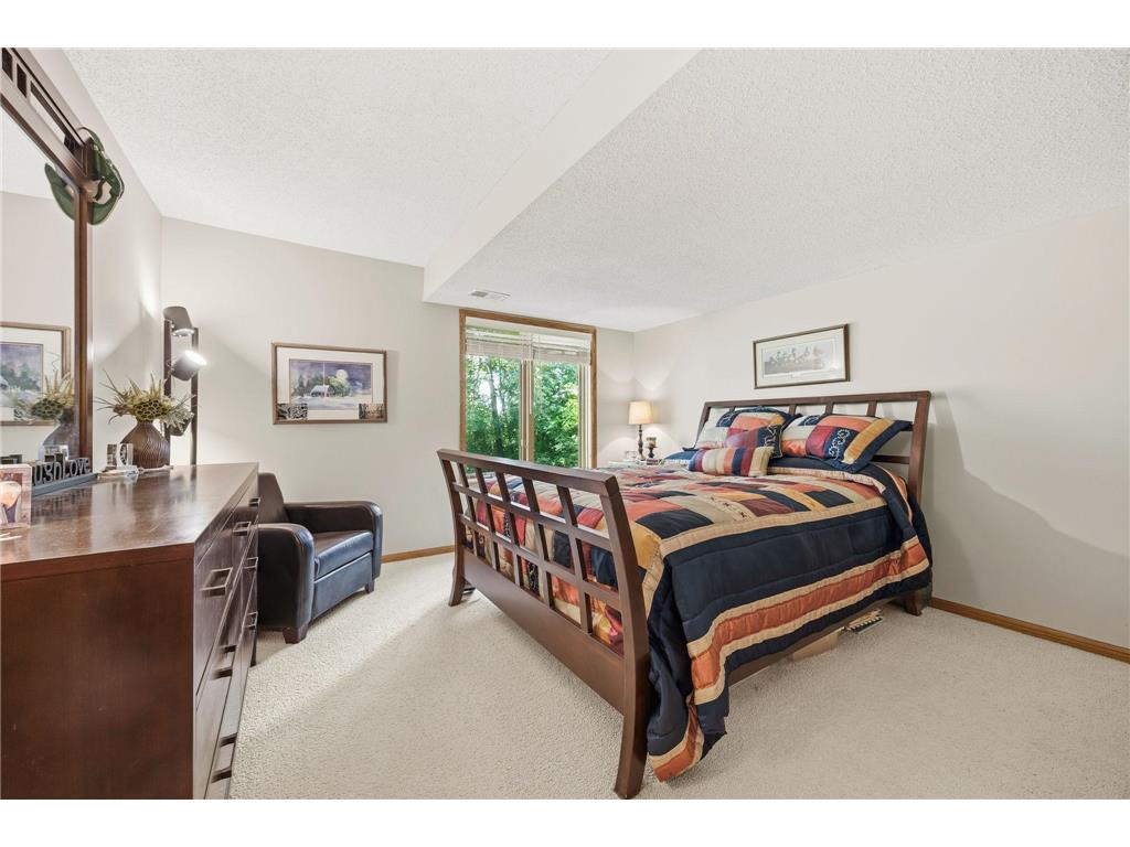 10735 57th Avenue N Plymouth MN 55442 7086117 image22