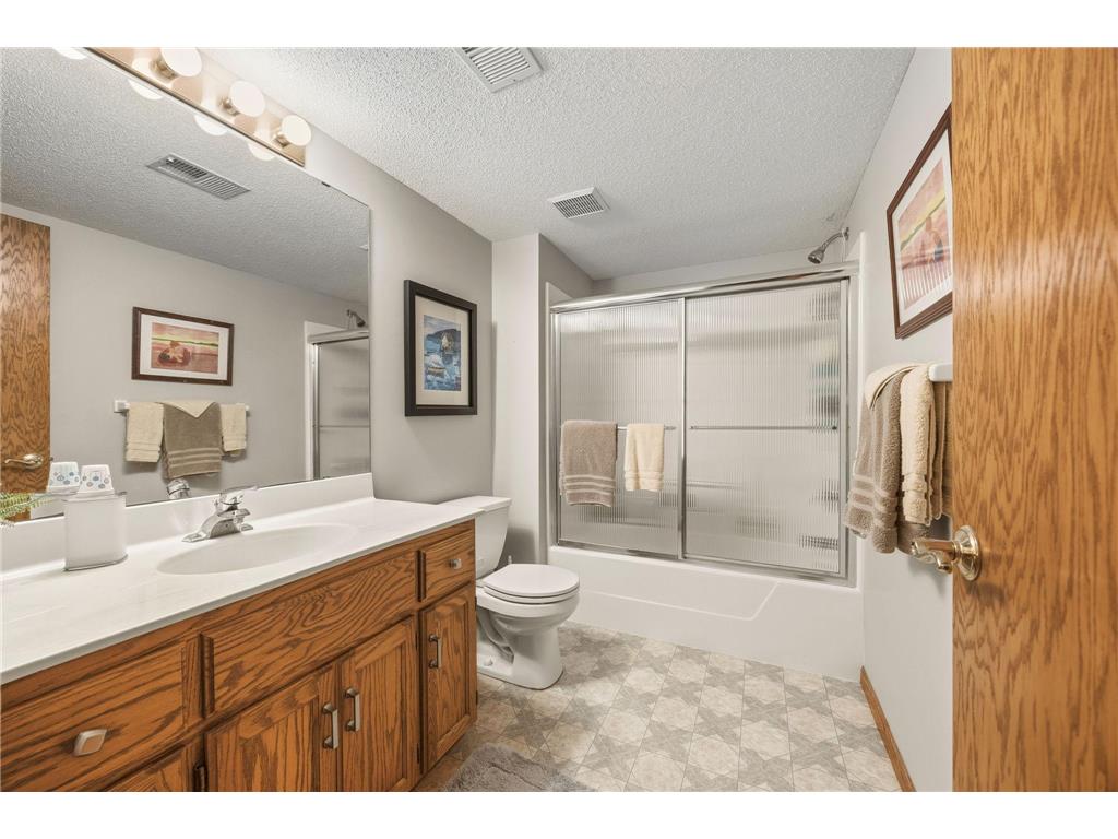 10735 57th Avenue N Plymouth MN 55442 7086117 image23