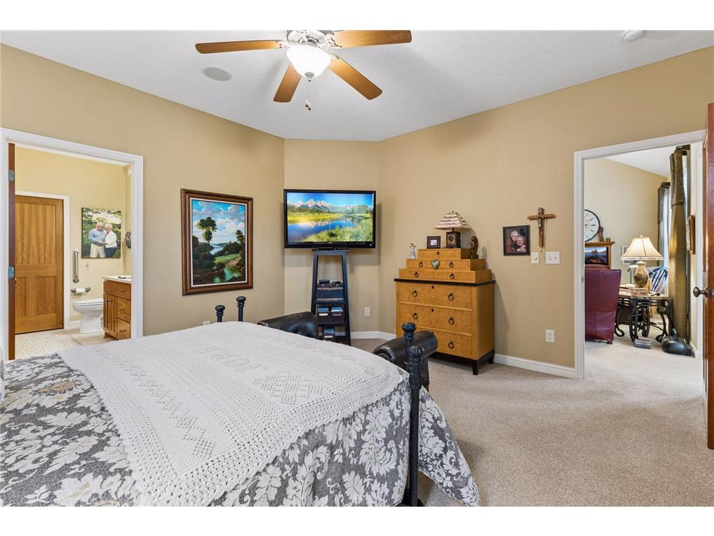 10736 Toledo Lane N Brooklyn Park MN 55443 7060444 image17
