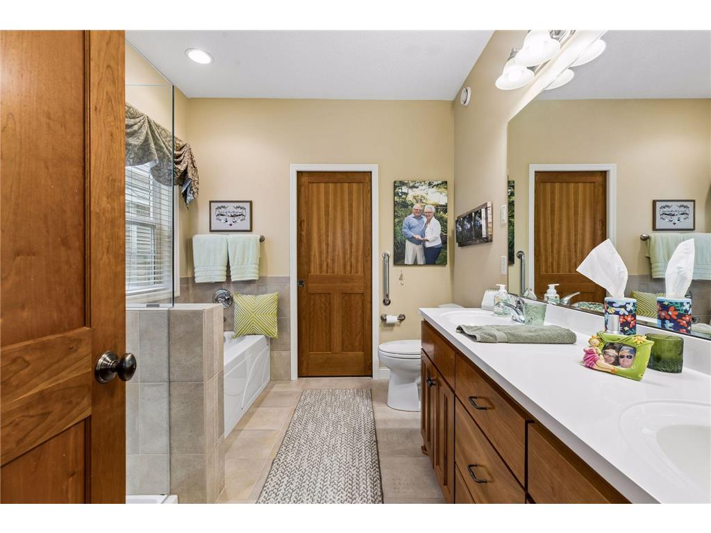 10736 Toledo Lane N Brooklyn Park MN 55443 7060444 image21