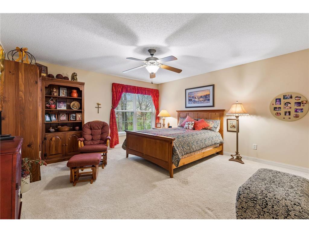 10736 Toledo Lane N Brooklyn Park MN 55443 7060444 image37