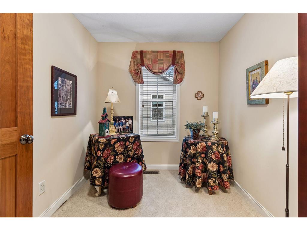 10736 Toledo Lane N Brooklyn Park MN 55443 7060444 image42