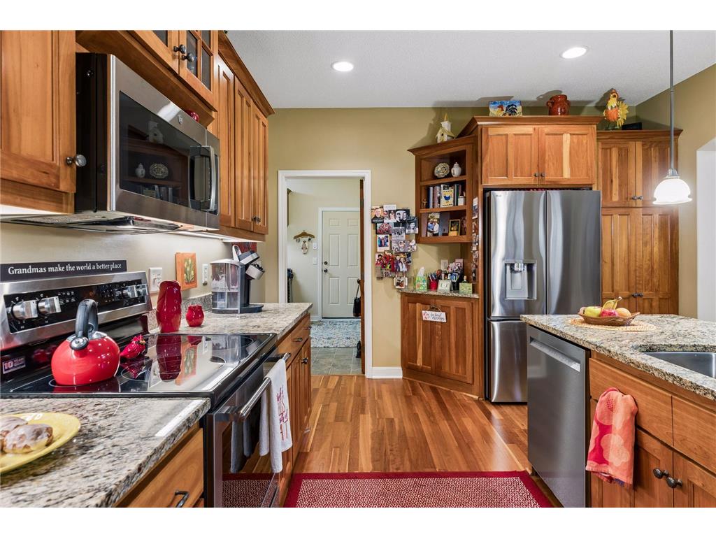 10736 Toledo Lane N Brooklyn Park MN 55443 7060444 image5