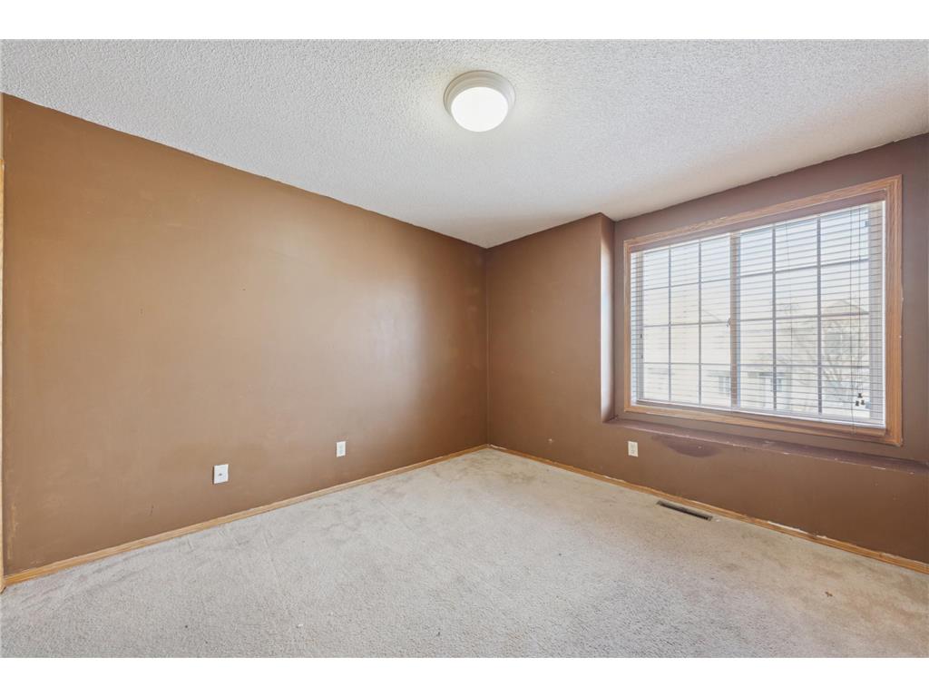 10739 Unity Lane N Brooklyn Park MN 55443 7009190 image13