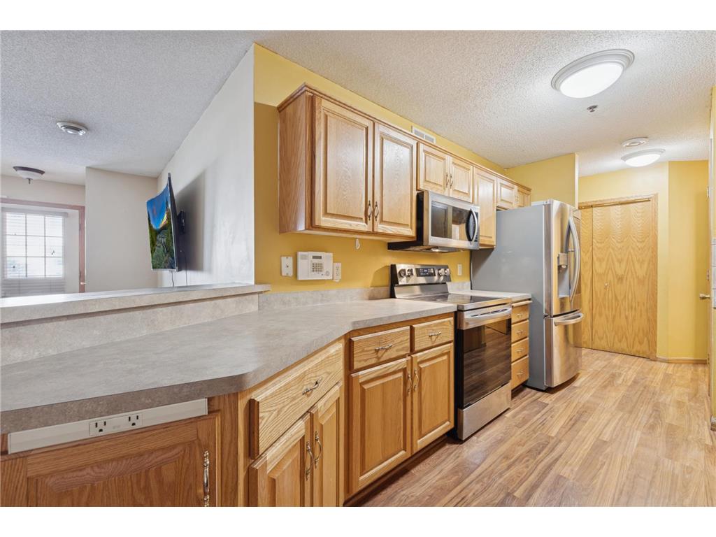 10739 Unity Lane N Brooklyn Park MN 55443 7009190 image7