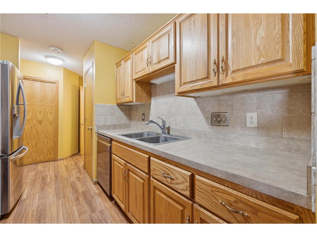10739 Unity Lane N Brooklyn Park MN 55443 7009190 image8