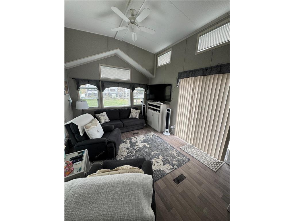 1074 & 1075 238th Avenue Georgetown Twp WI 54853 - Bone Lake 7067216 image13
