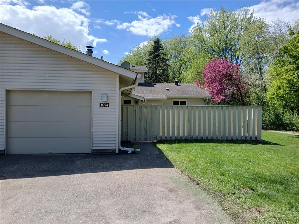 1074 Carmel Court Shoreview MN 55126 7077909 image2
