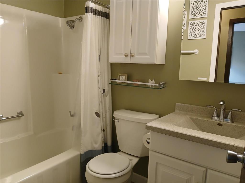 1074 Carmel Court Shoreview MN 55126 7077909 image20