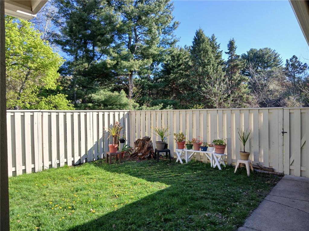1074 Carmel Court Shoreview MN 55126 7077909 image4