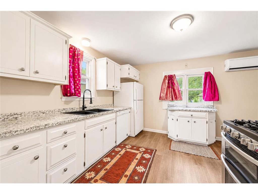 1074 Euclid Street Saint Paul MN 55106 7104648 image7
