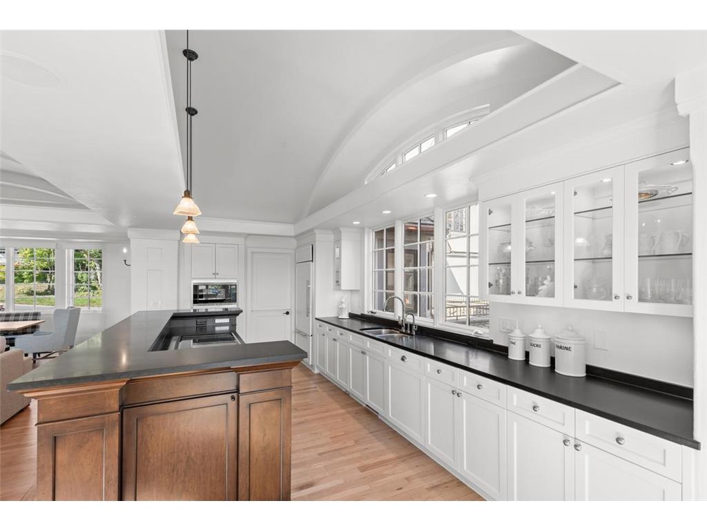 1074 Wildhurst Trail Orono MN 55364 - Lake Minnetonka 7041700 image12