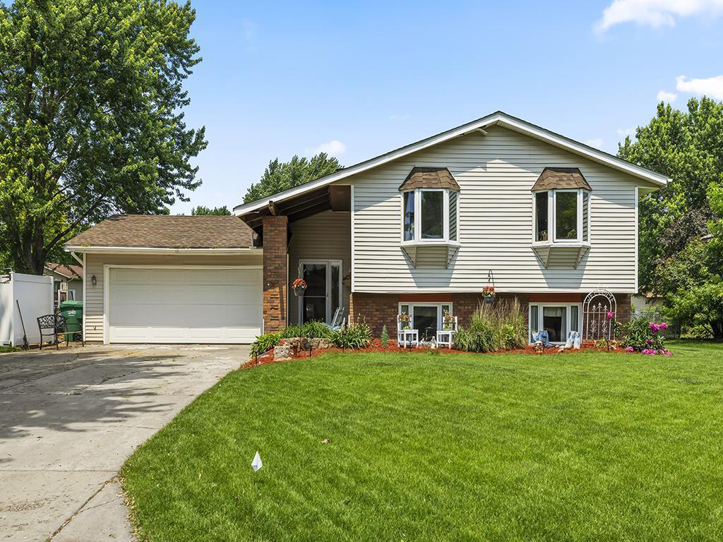 10740 99th Place N Maple Grove MN 55369 6729033 image1