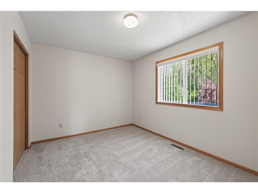 10740 Tamarack Street NW Coon Rapids MN 55433 7052653 image25