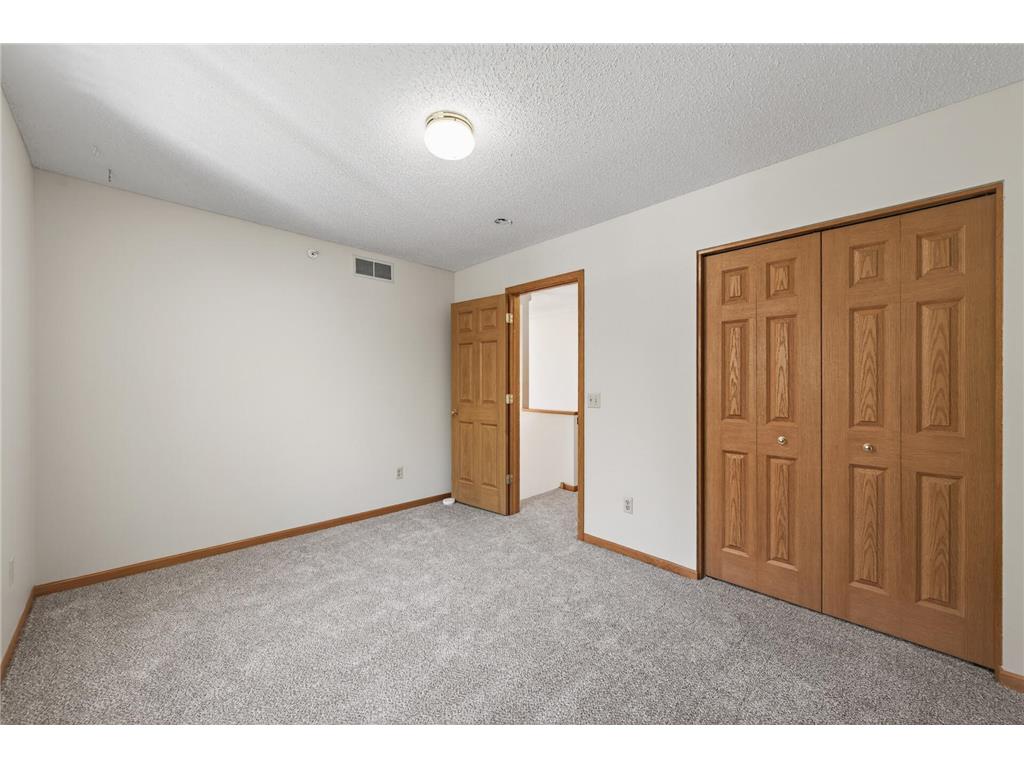 10740 Tamarack Street NW Coon Rapids MN 55433 7052653 image27