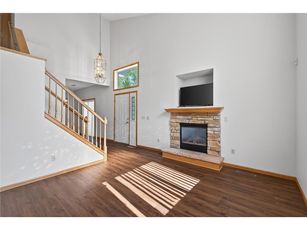 10740 Tamarack Street NW Coon Rapids MN 55433 7052653 image3