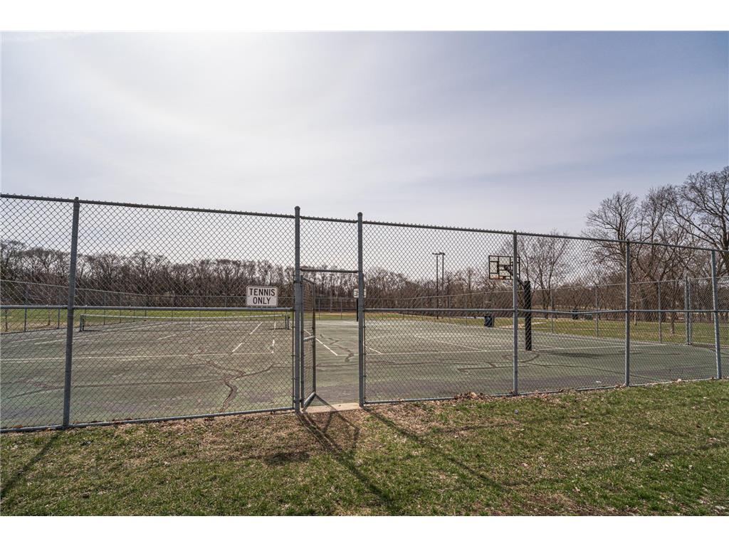 10742 Toledo Court Bloomington MN 55437 7052499 image24