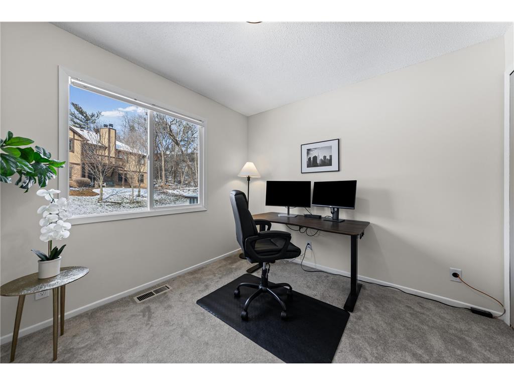 10746 Toledo Court Bloomington MN 55437 7027907 image23
