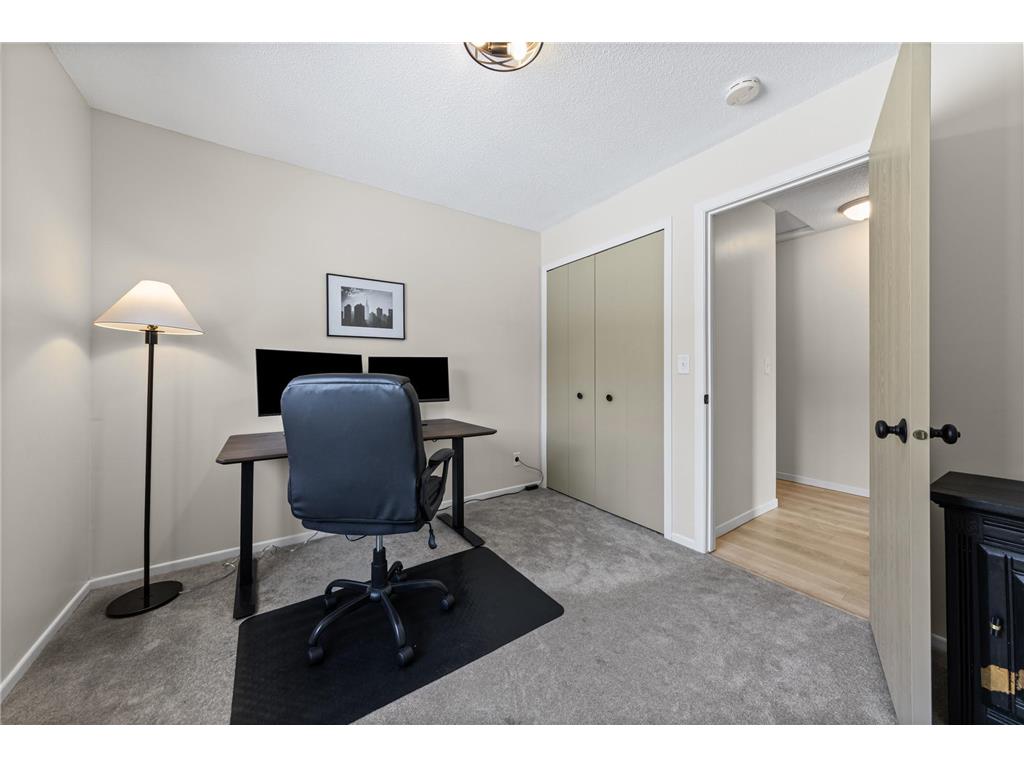 10746 Toledo Court Bloomington MN 55437 7027907 image24