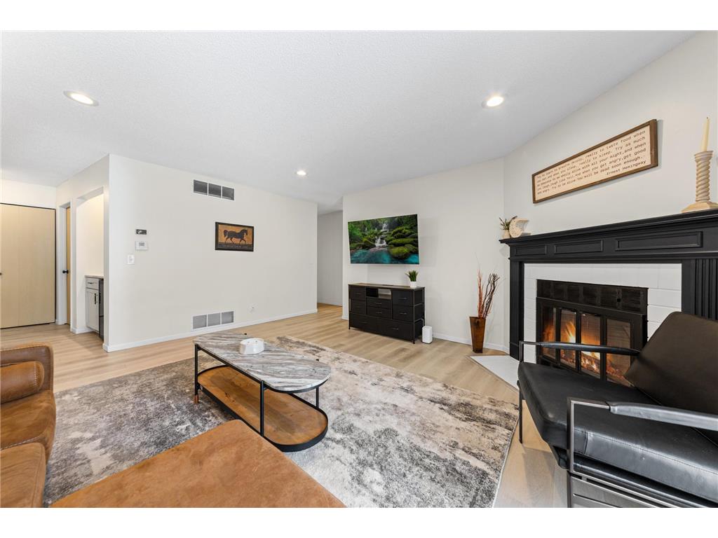 10746 Toledo Court Bloomington MN 55437 7027907 image8