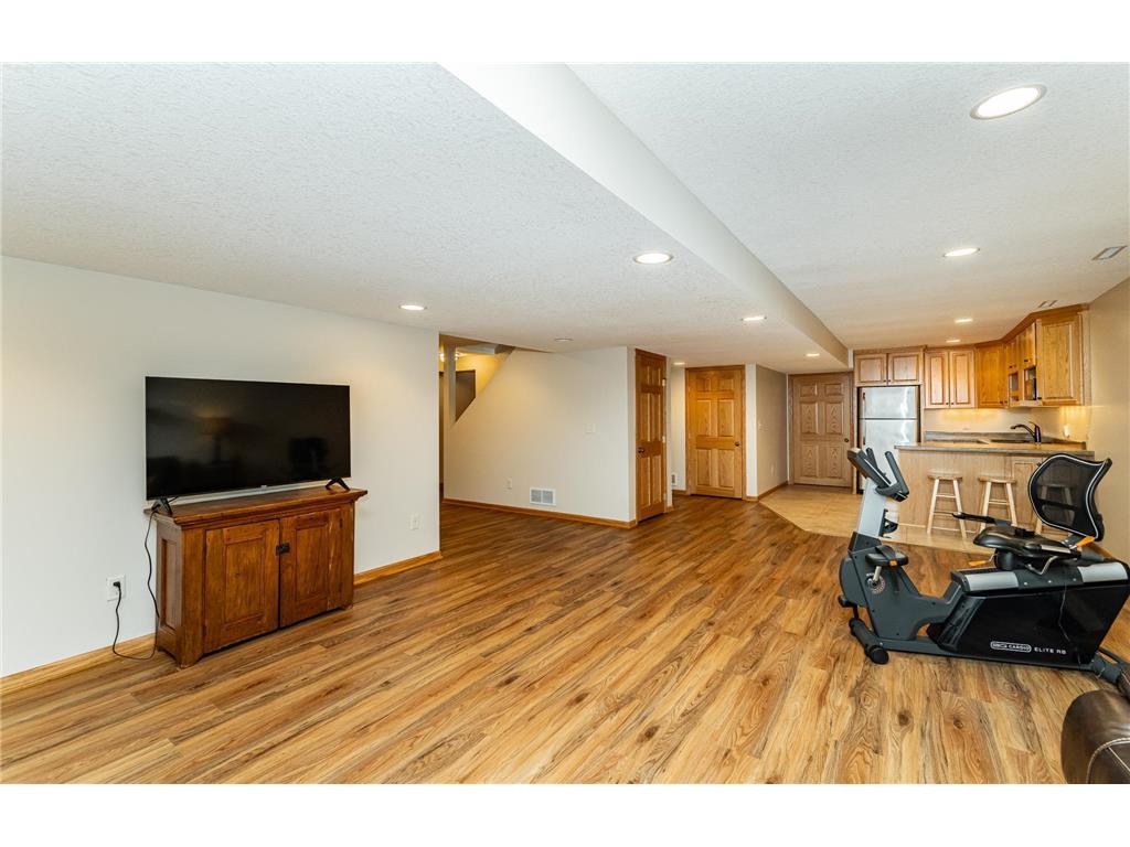 1075 23rd Avenue SW Rochester MN 55902 7021172 image31