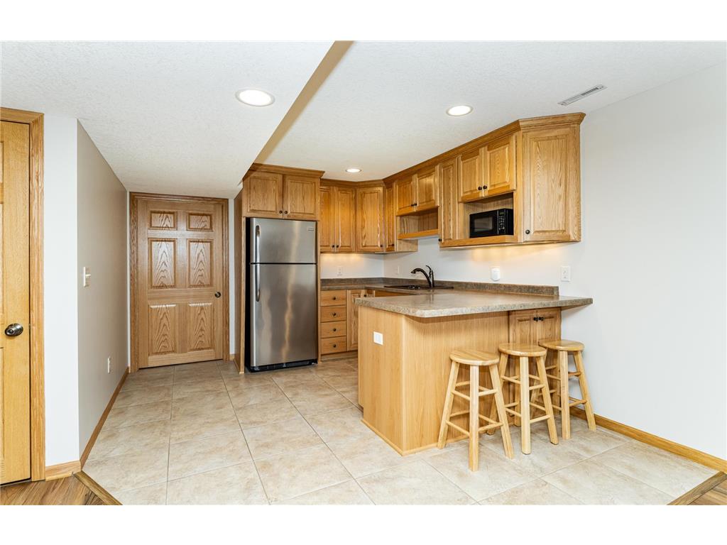 1075 23rd Avenue SW Rochester MN 55902 7021172 image33