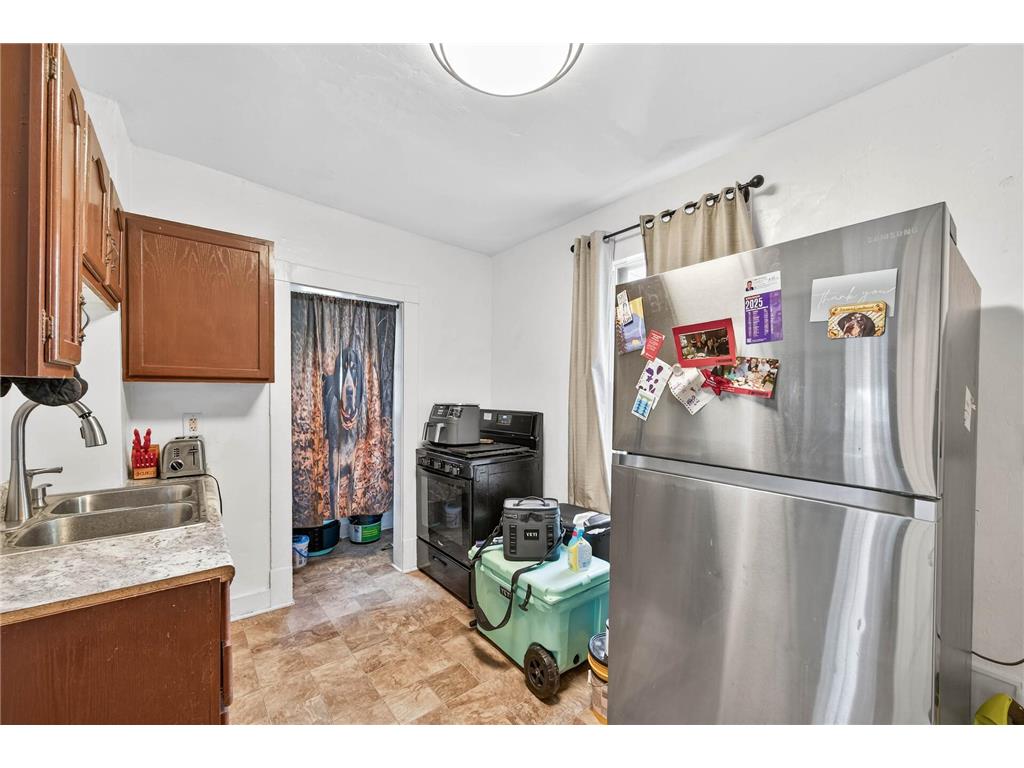 1075 Case Avenue Saint Paul MN 55106 6784766 image13