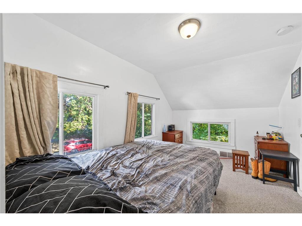 1075 Case Avenue Saint Paul MN 55106 6784766 image16