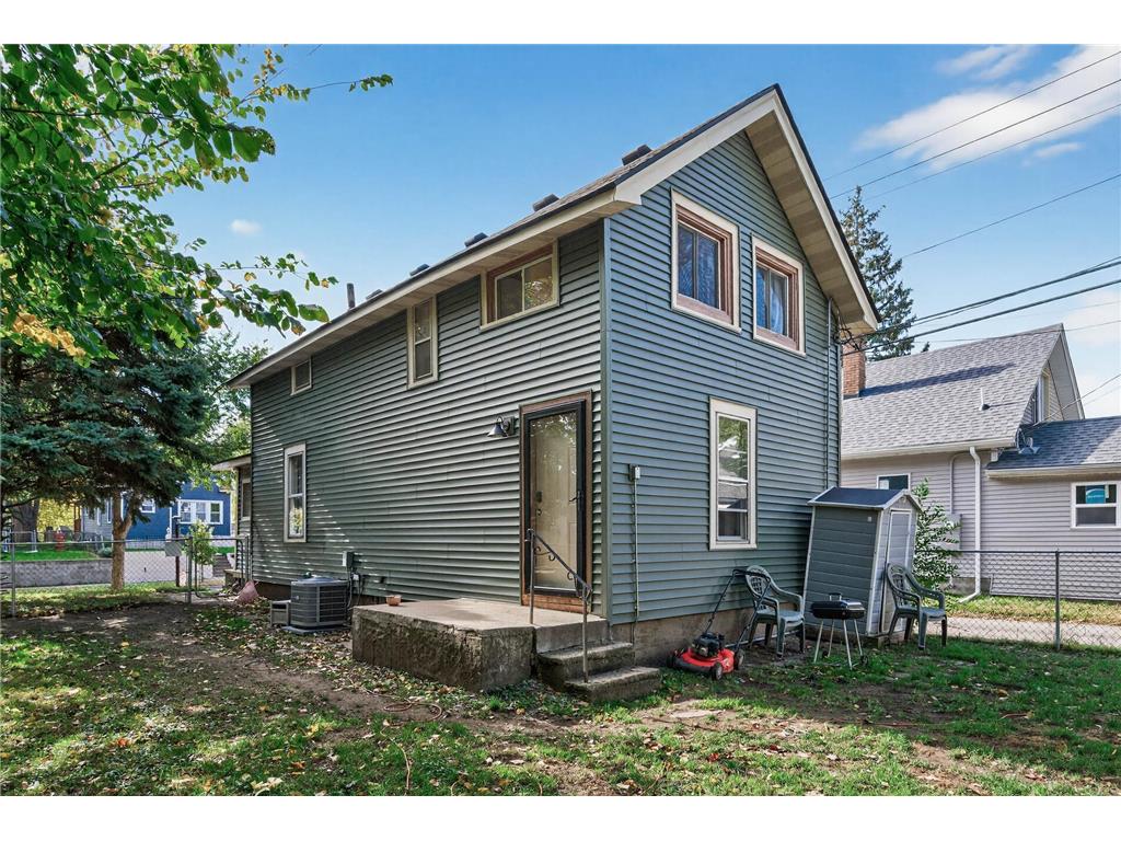 1075 Case Avenue Saint Paul MN 55106 6784766 image26