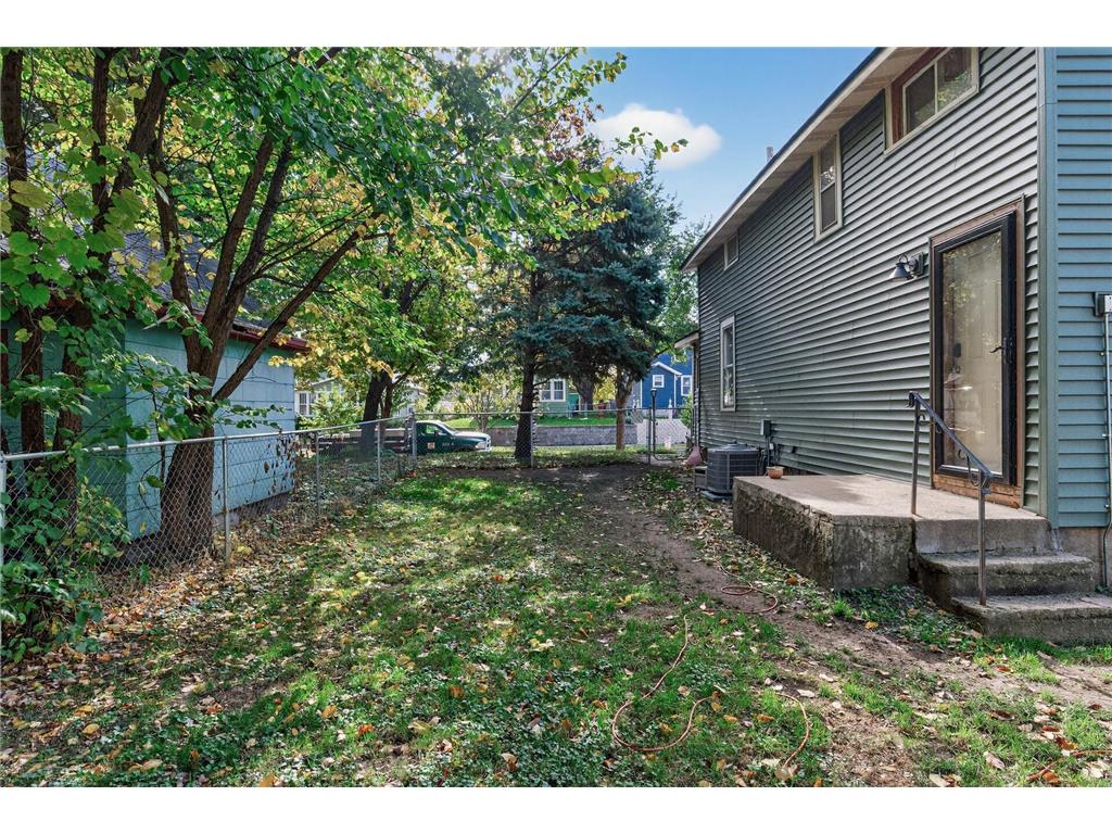 1075 Case Avenue Saint Paul MN 55106 6784766 image27