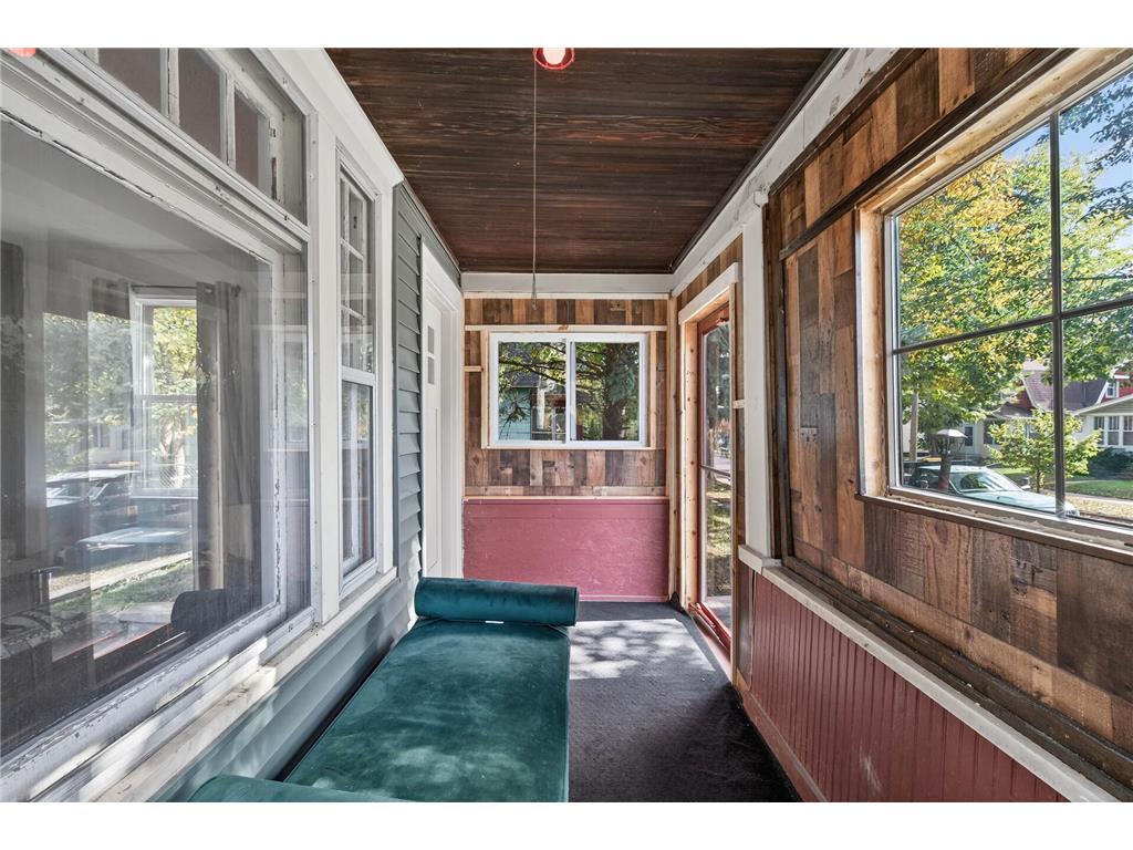 1075 Case Avenue Saint Paul MN 55106 6784766 image6