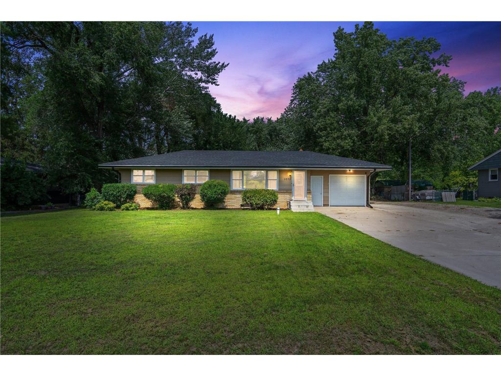 1075 County Road H2 E White Bear Twp MN 55110 6393405 image1