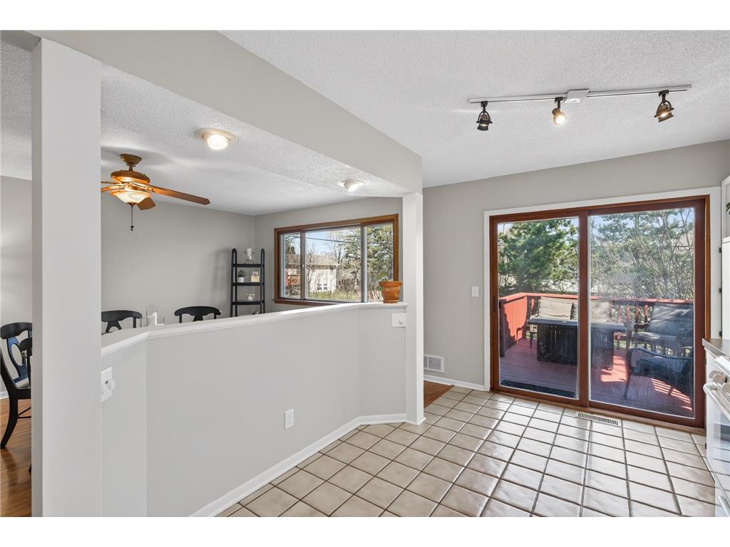 1075 Lowell Drive Apple Valley MN 55124 7050105 image12