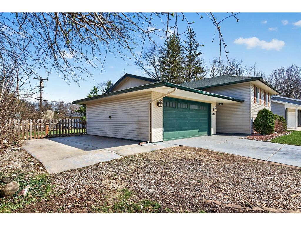 1075 Lowell Drive Apple Valley MN 55124 7050105 image2