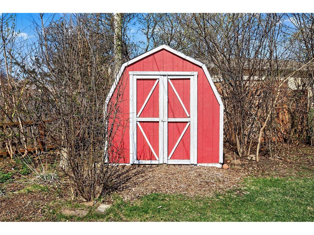 1075 Lowell Drive Apple Valley MN 55124 7050105 image38